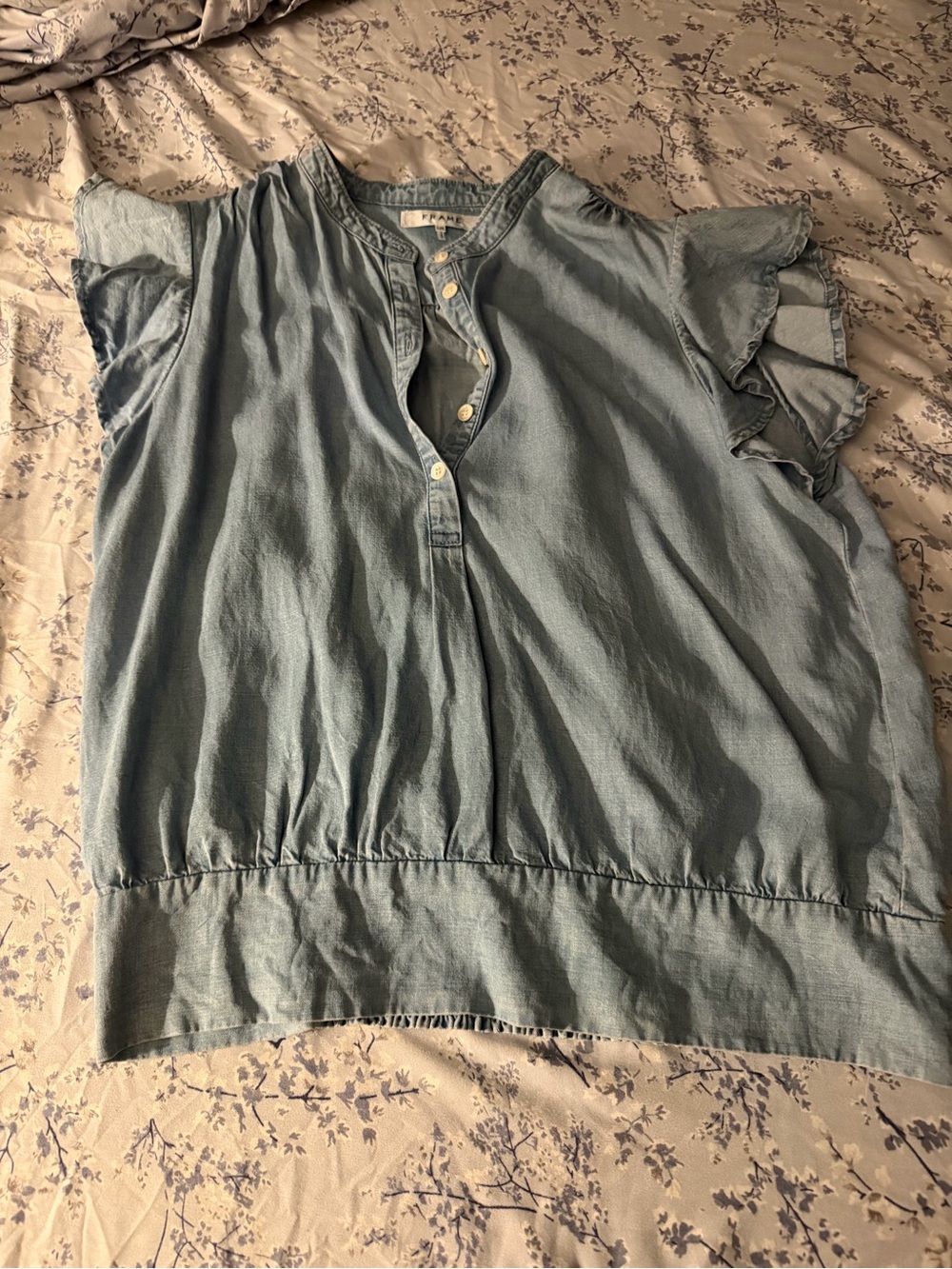 Frame Light Wash Chambray Flutter ruffle Sleeve Top large